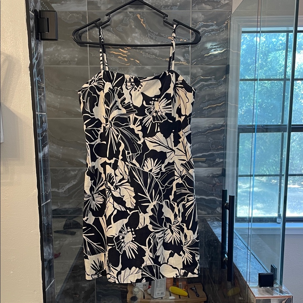 GAP Black and White Floral Mini Dress